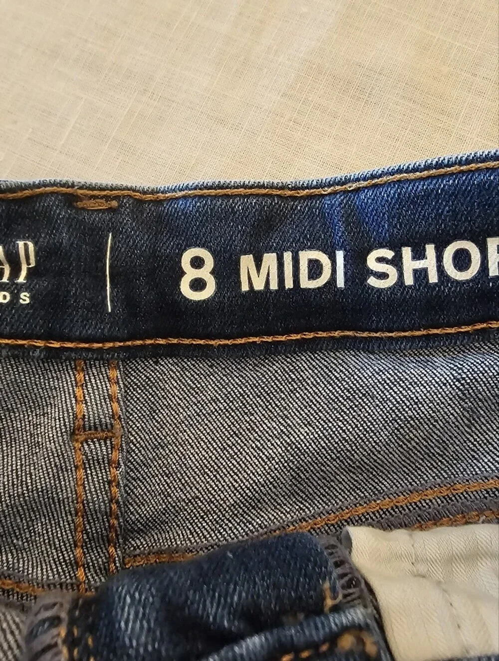 Gap Kids Girls Blue Denim Cut-Off Distressed Frayed Midi Shorts Sz M 8/9